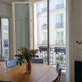 Pouvez-vous m'envoyer des photos de la cuisine actuelle sous différents angles ?